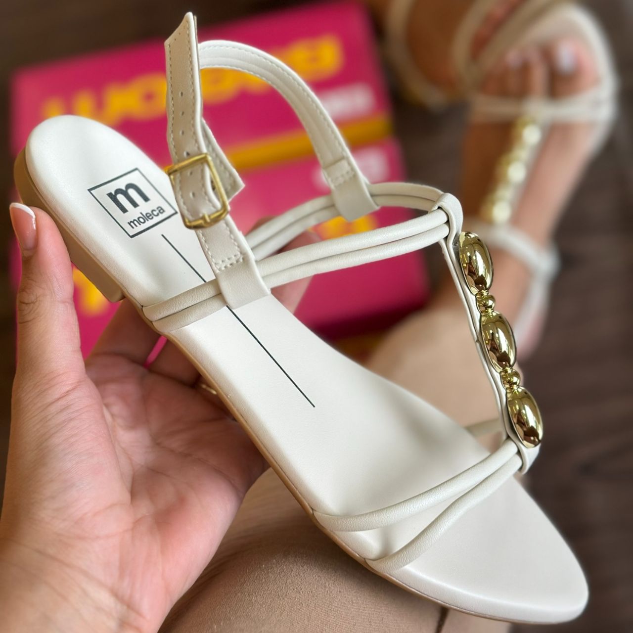 SANDALIA RASTEIRA TIRA 5561.104 |cor:Dourado