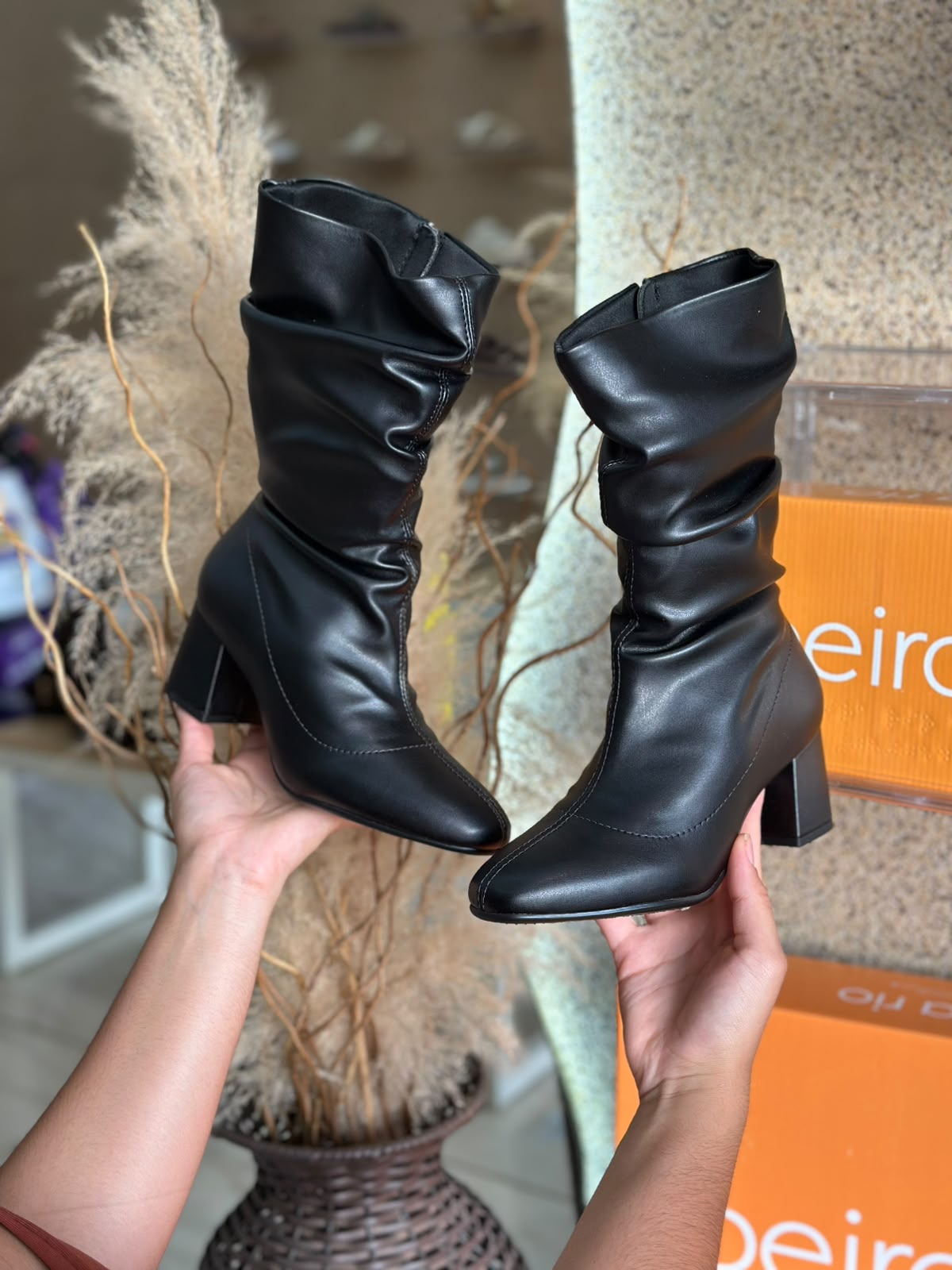 BOTAS