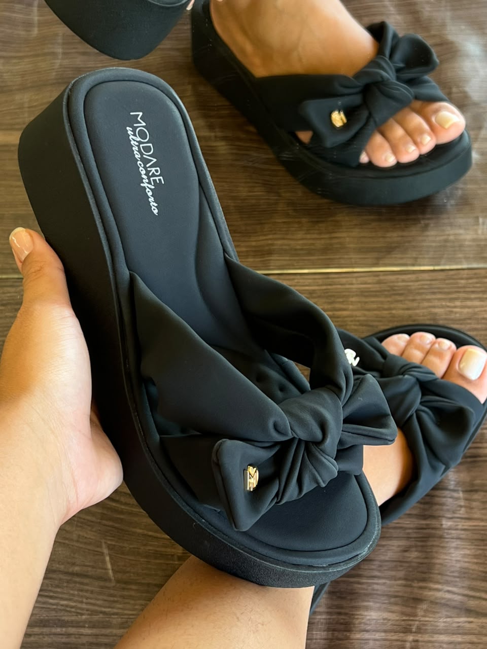TAMANCO DE LACINHO 7226.102 |cor:Preto