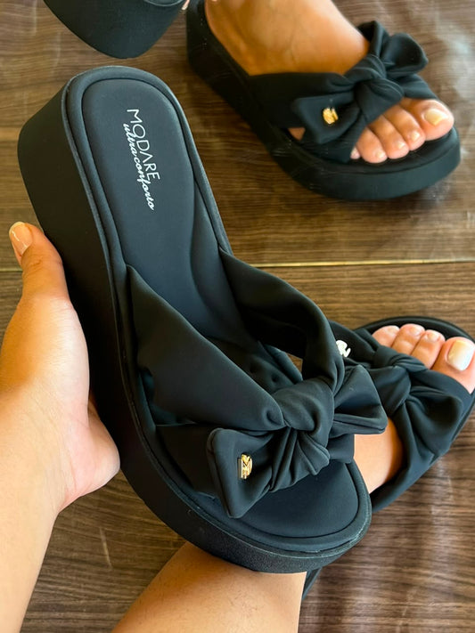 TAMANCO DE LACINHO 7226.102 |cor:Preto