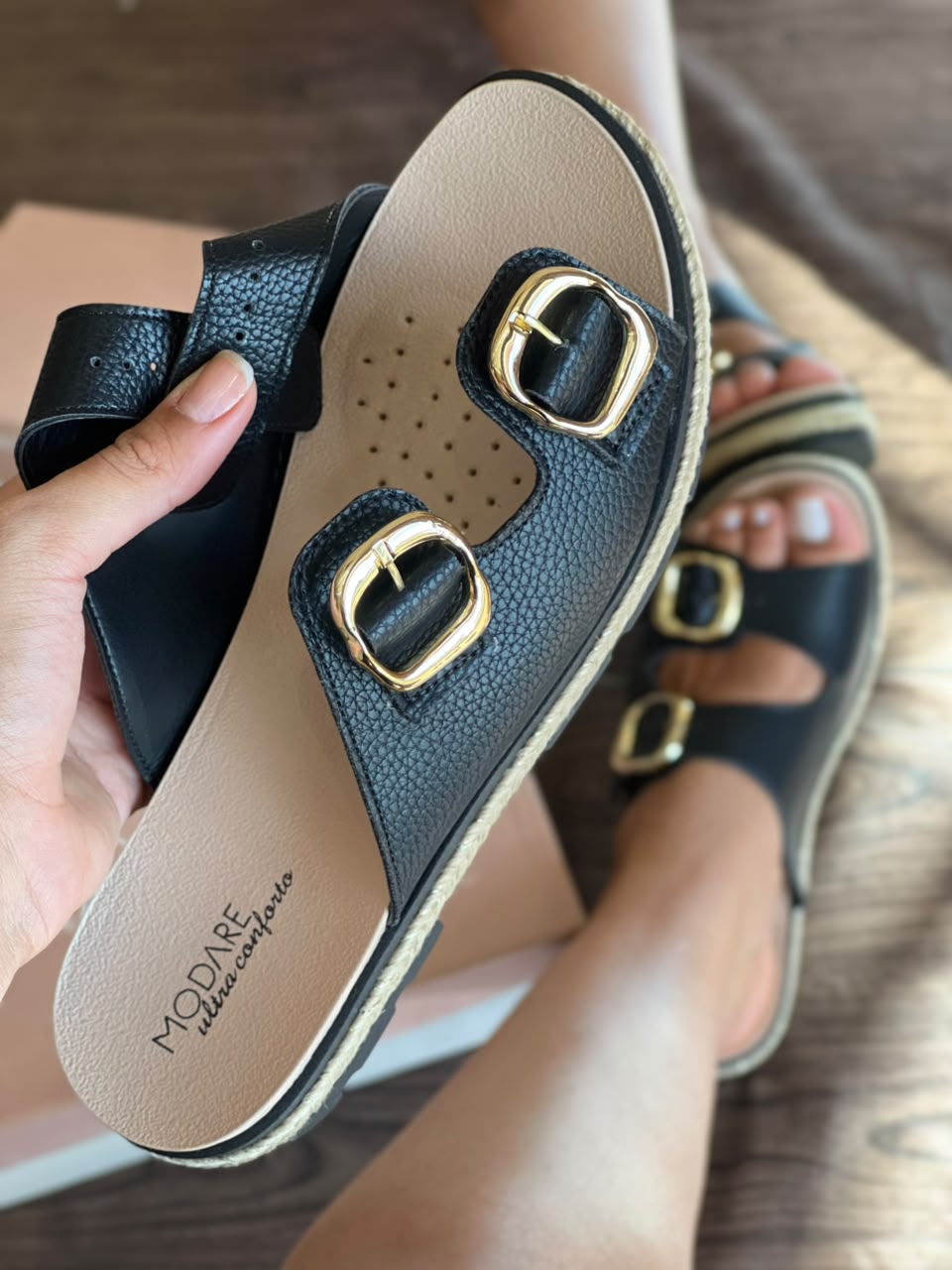 SANDALIA FIVELA 7132.257 |cor:Preto