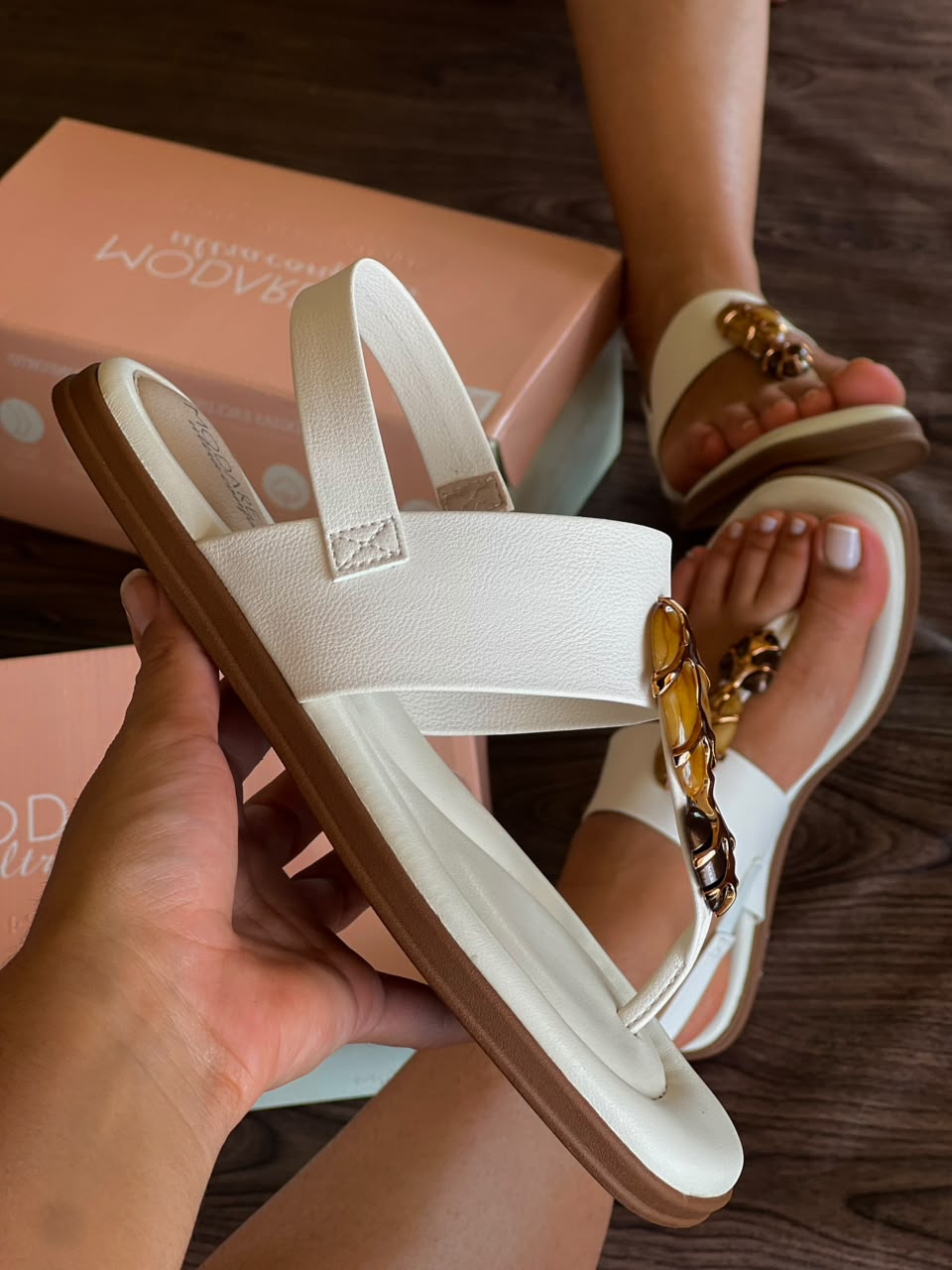 SANDALIA PEDRAS 7212.103