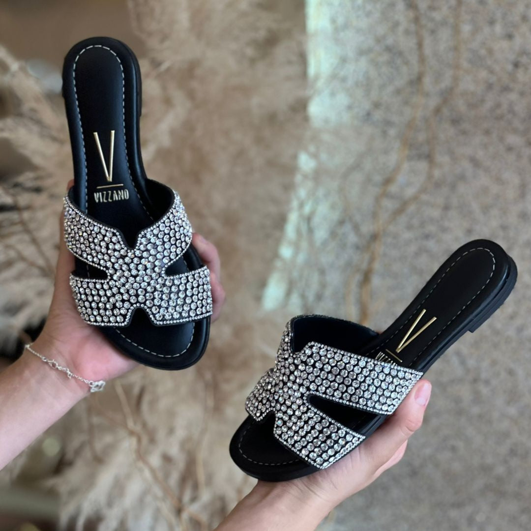SANDALIA FECHADA COM STRASS PTO 6371.1005
