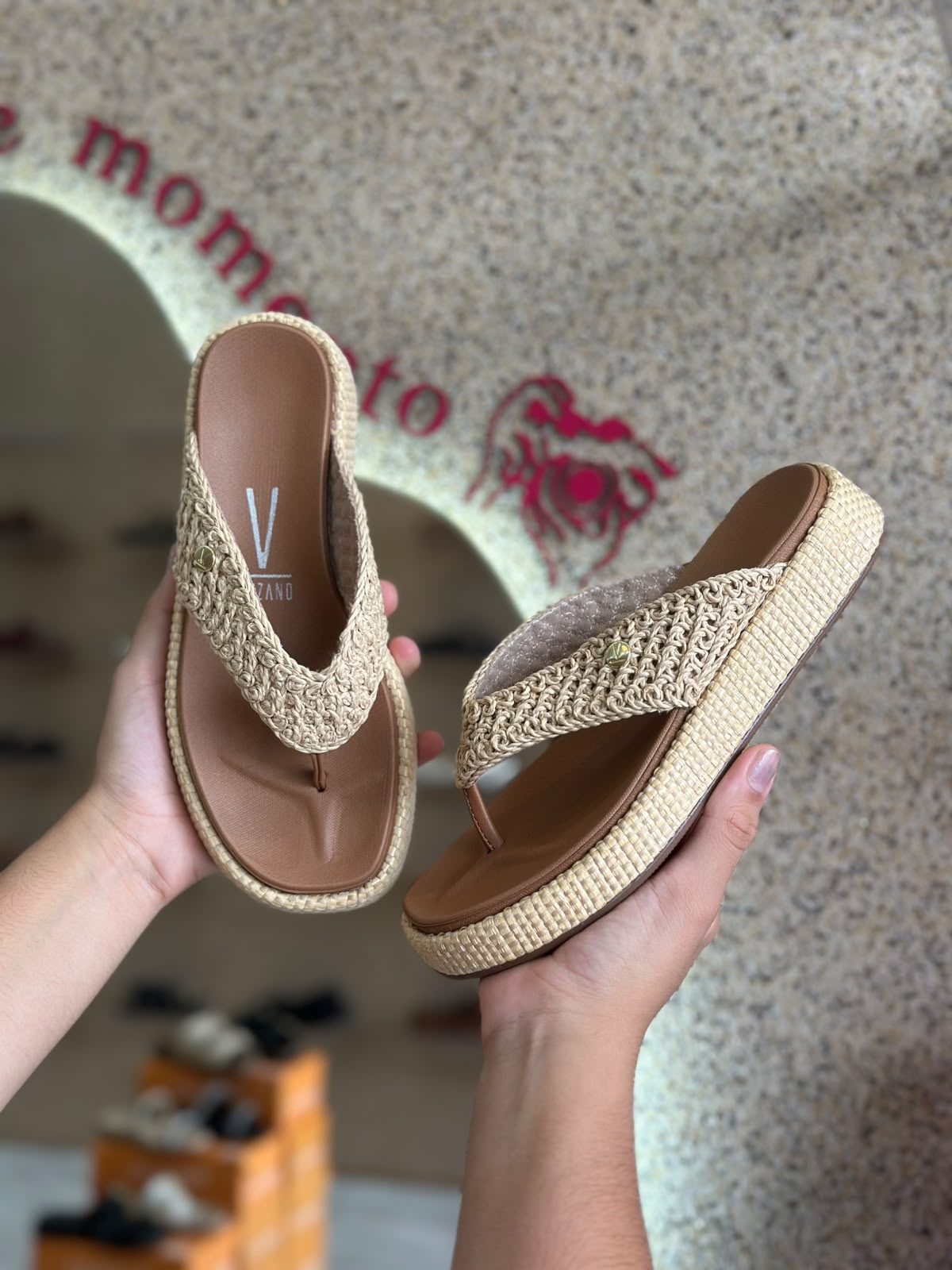 SANDALIA CHINELO PALHA 6506.134 |cor:Natural/camel