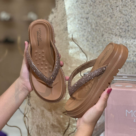 FLAT CHINELO BRILHO MARRON 7200.110