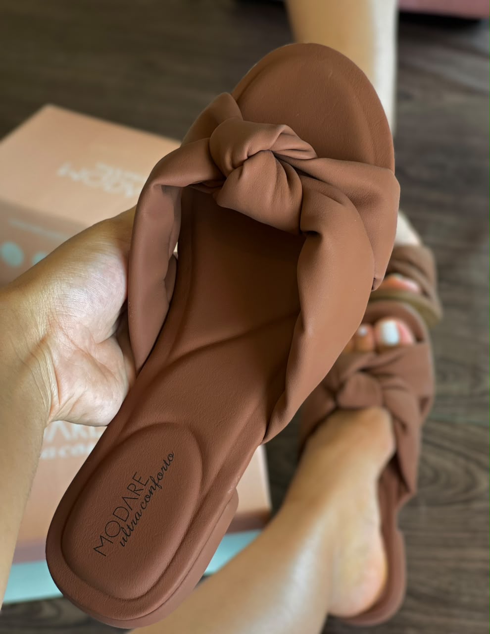 SANDALIA NÓZINHO MACIA 7221.100 |cor:Marrom