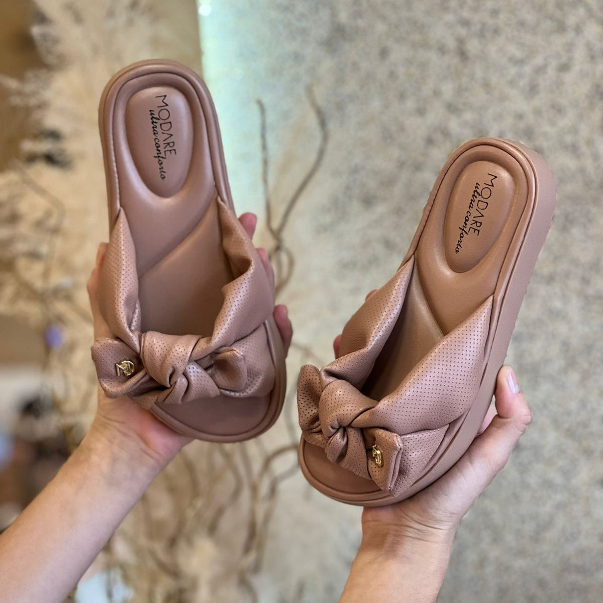 SANDALIA MODARE LACINHO NUDE COURINO 7208.101