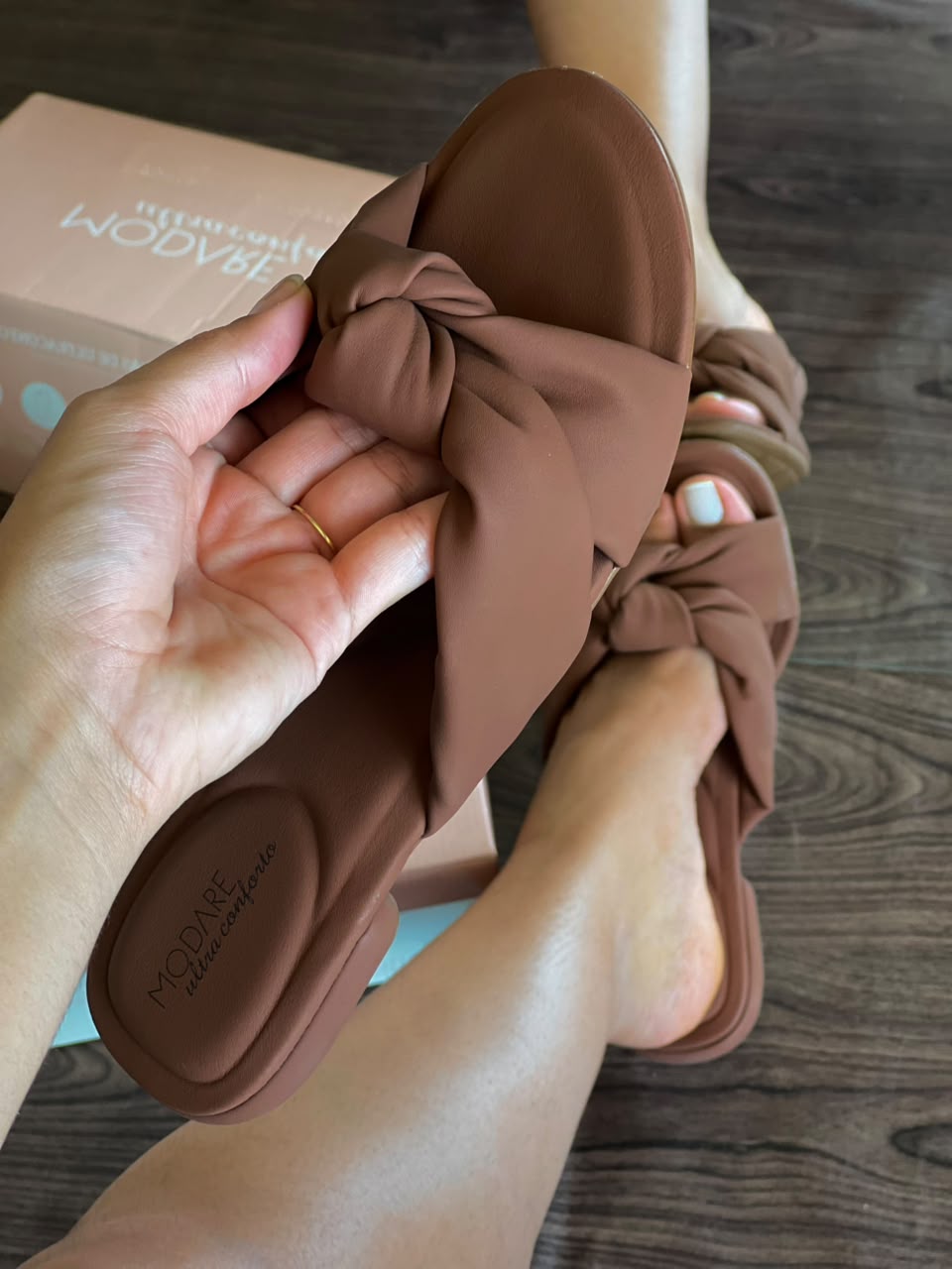 SANDALIA NÓZINHO MACIA 7221.100 |cor:Marrom