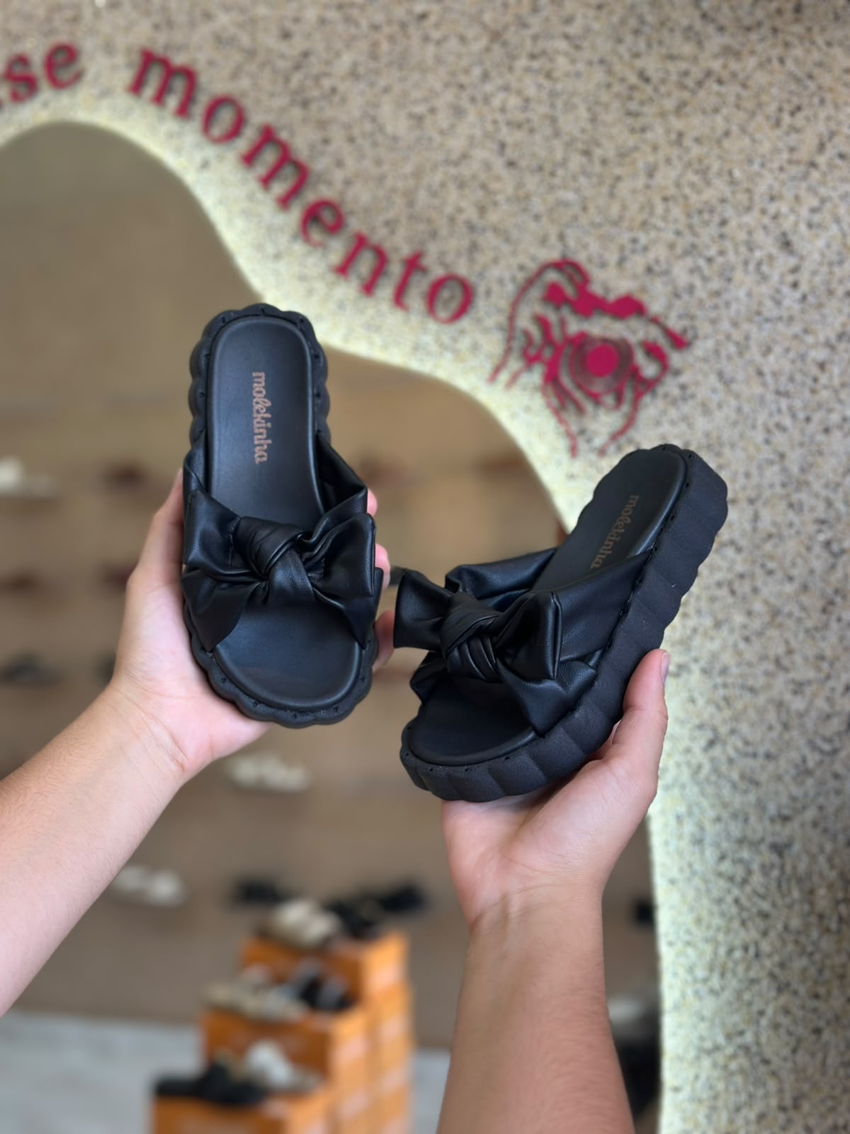PAPETE LACINHO INFANTIL MOLEKINHA 2378.105 |cor:Preto